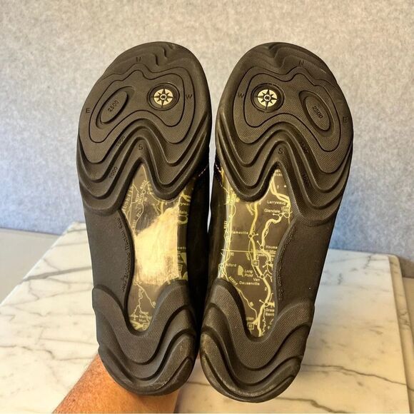 J-41 Slip-On Mary Jane Hiking Outdoor Shoes Jaunt Black size 8 - Picture 6 of 8